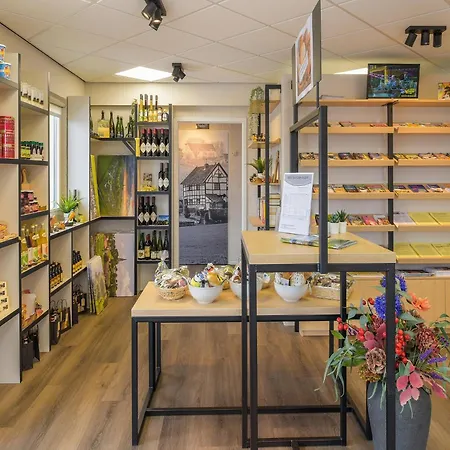 Relaxing Reevallis House